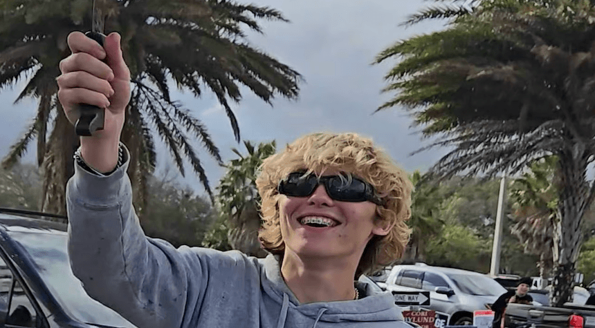 Man Wielding Machete Spotted with Trump Supporters at Florida Polling Station, Police Report