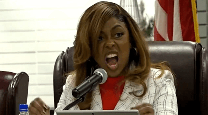 IL Mayor Rebukes Officials, Cites 'Attacks on Black Woman in Power' Over Spending Queries