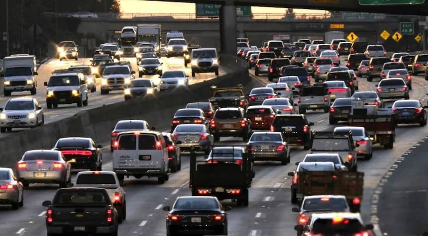 Traffic Woes: The Startling Impact on Your Heart That You'd Never Expect!